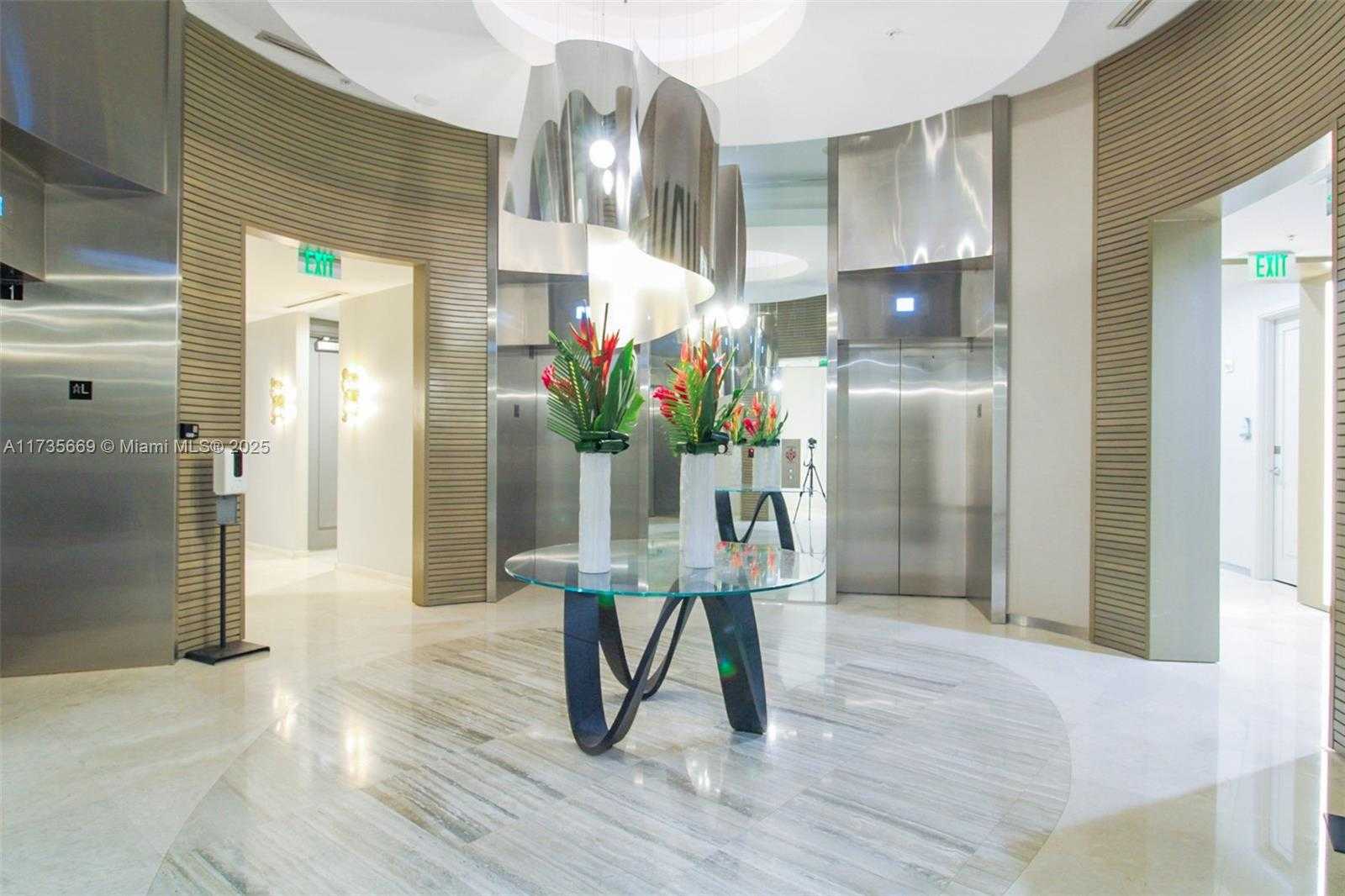 Small Image of 10275 COLLINS AVE #817, Bal Harbour Number 27