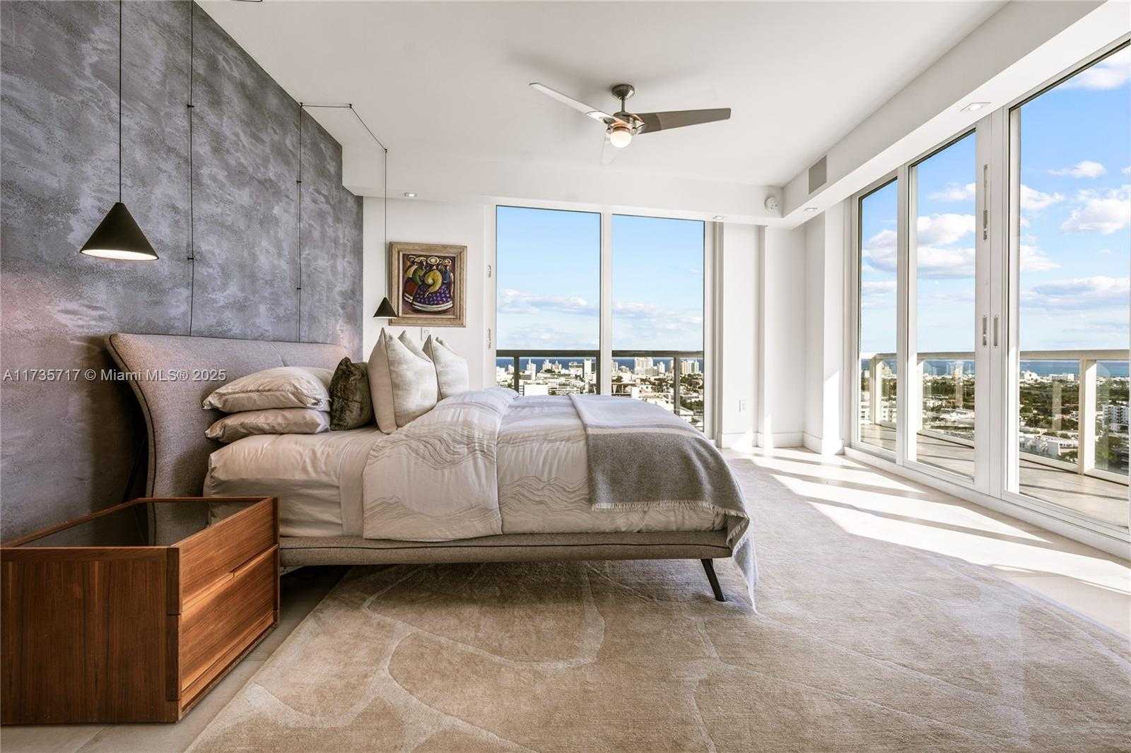 Small Image of 10 VENETIAN WAY #2404, Miami Beach Number 16