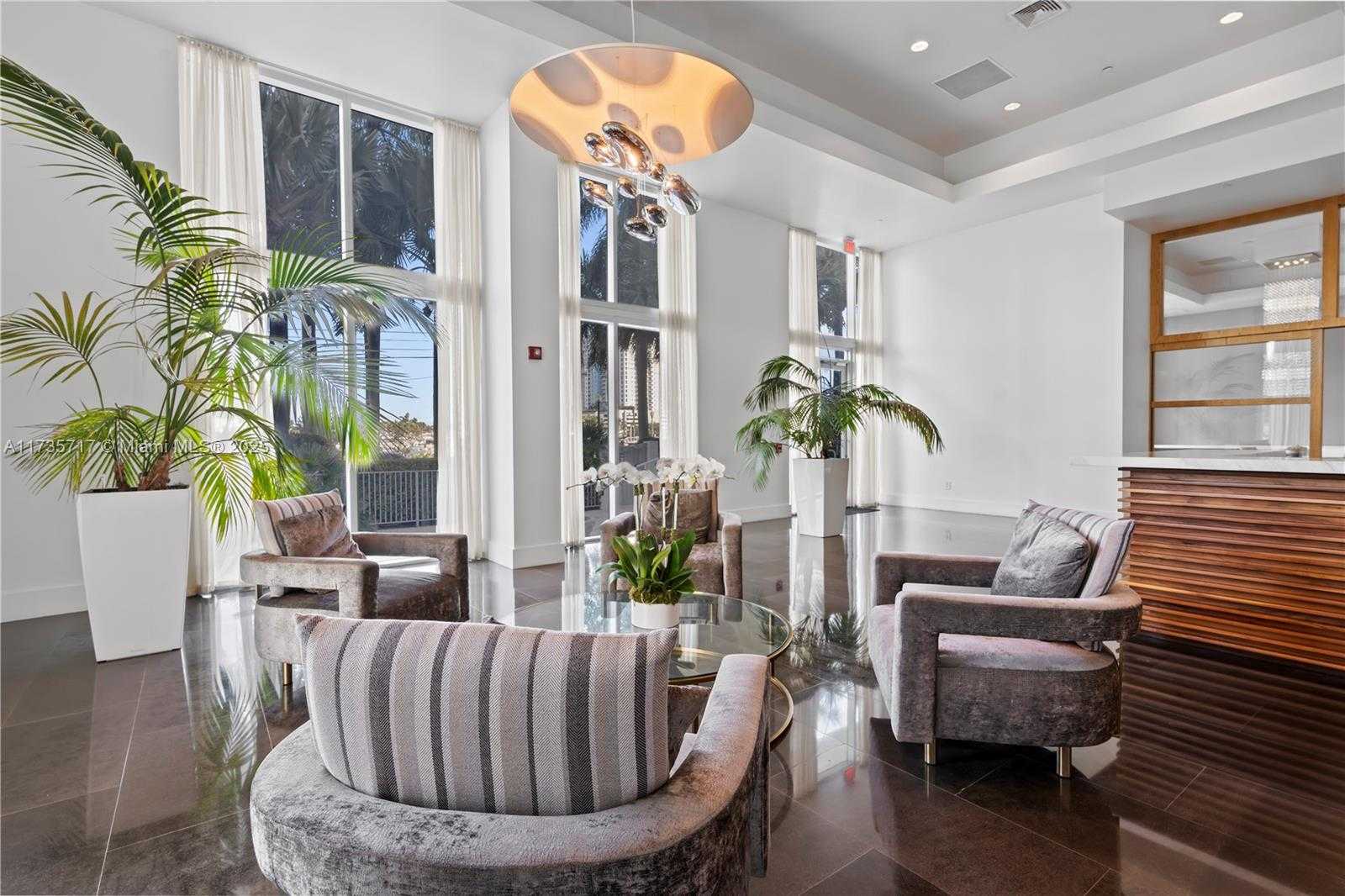 Small Image of 10 VENETIAN WAY #2404, Miami Beach Number 32