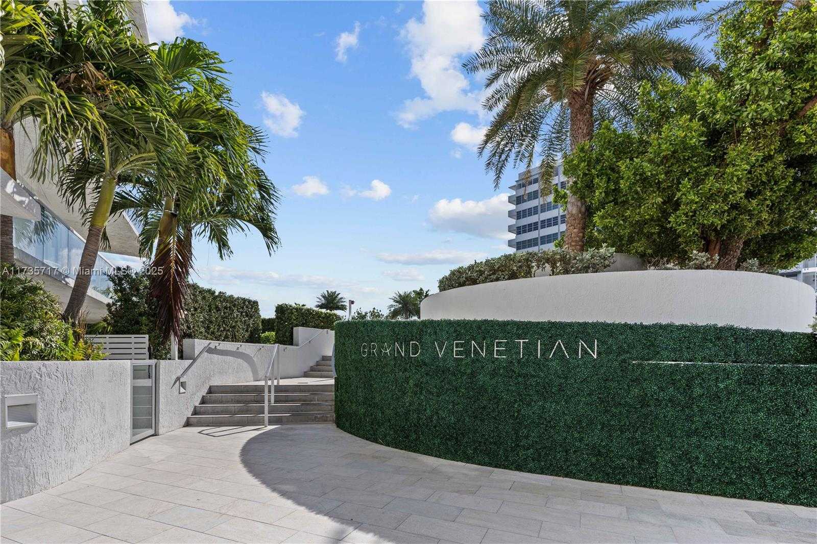 Small Image of 10 VENETIAN WAY #2404, Miami Beach Number 35