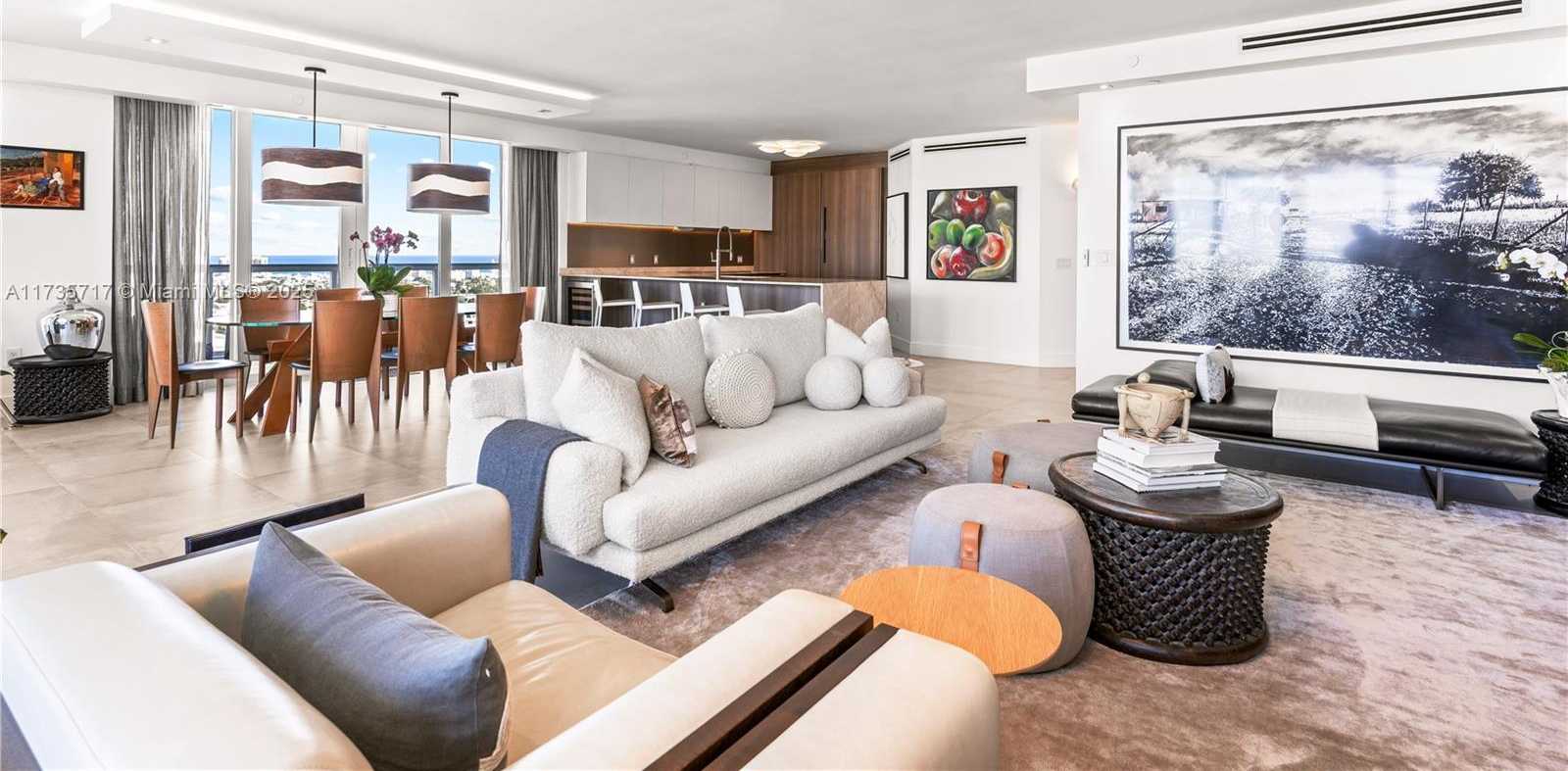Small Image of 10 VENETIAN WAY #2404, Miami Beach Number 4