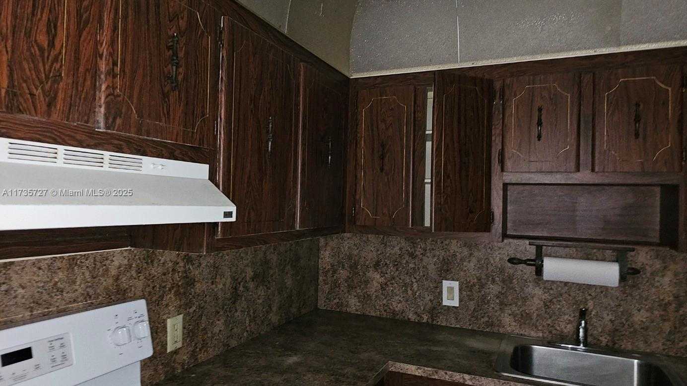 Small Image of 20100 WEST COUNTRY CLUB DR #403, Aventura Number 22