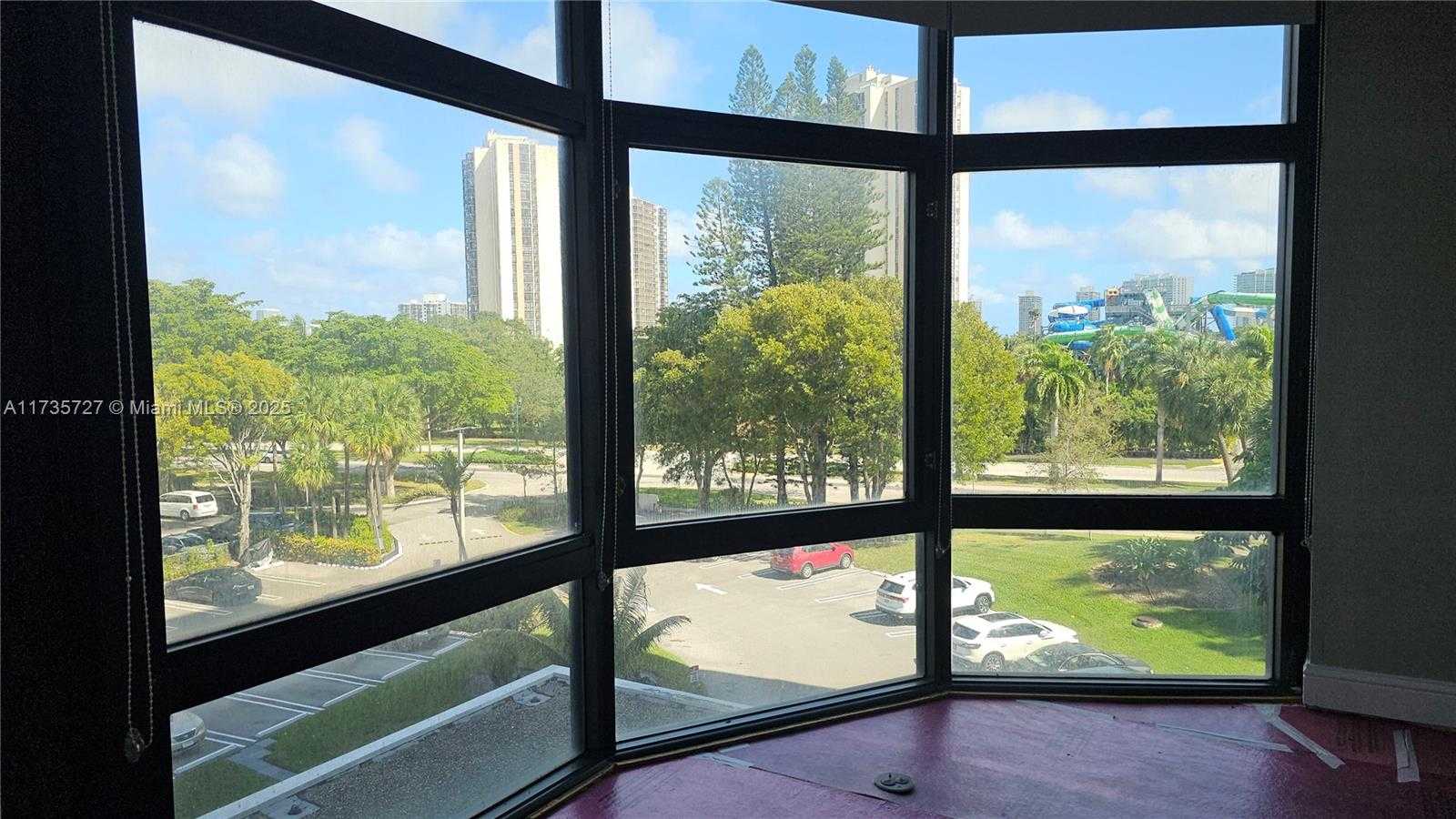 Small Image of 20100 WEST COUNTRY CLUB DR #403, Aventura Number 23