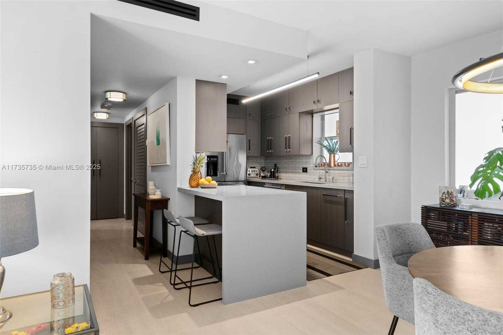 Small Image of 9101 EAST BAY HARBOR DR #405, Bay Harbor Islands Number 13