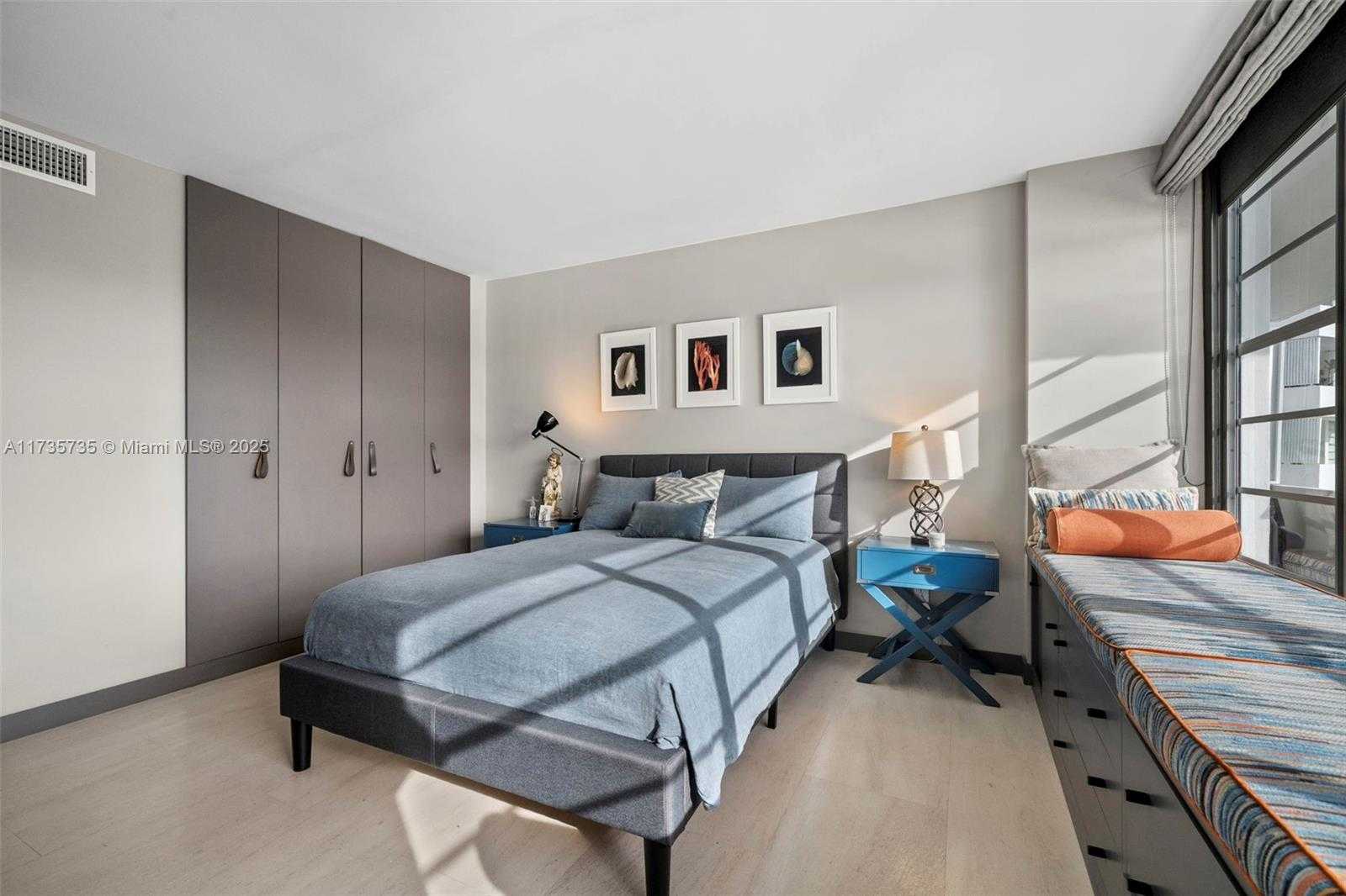 Small Image of 9101 EAST BAY HARBOR DR #405, Bay Harbor Islands Number 24
