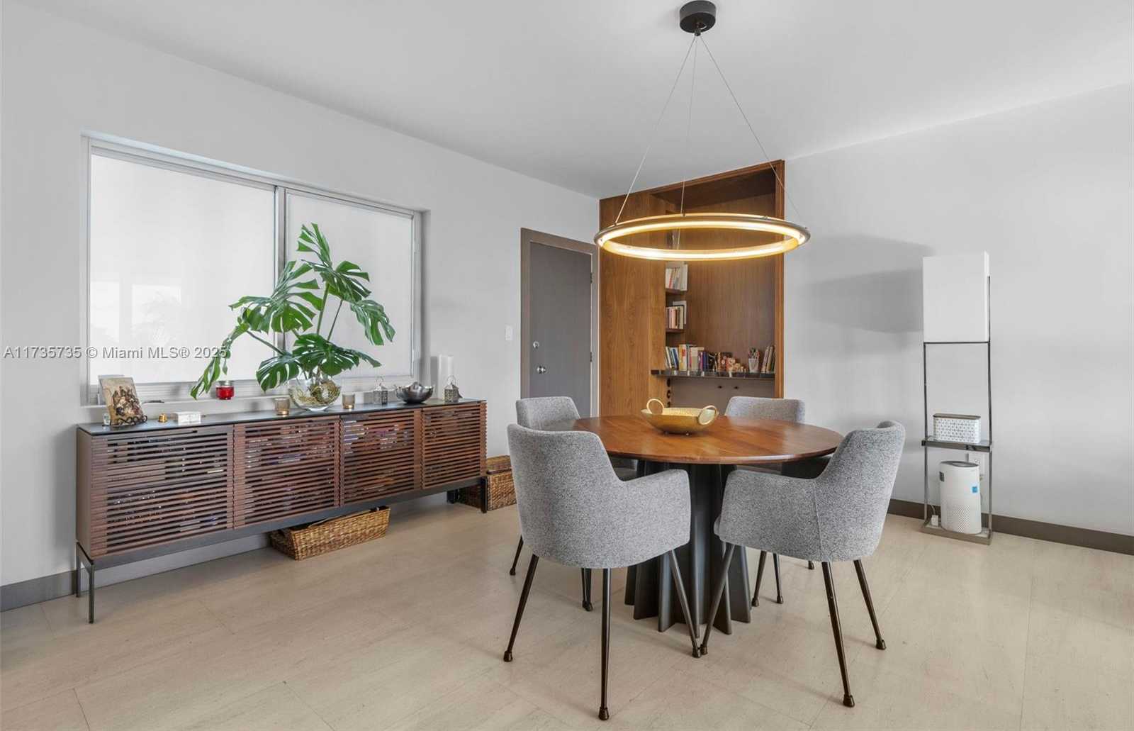 Small Image of 9101 EAST BAY HARBOR DR #405, Bay Harbor Islands Number 5