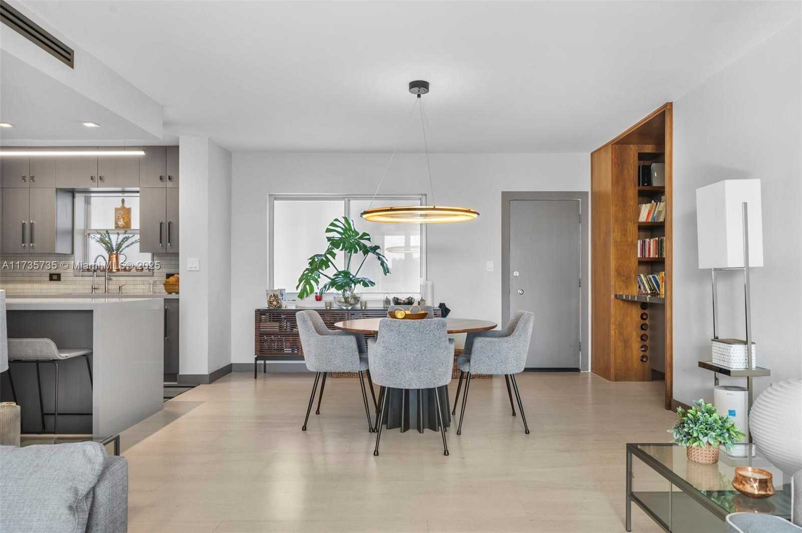 Small Image of 9101 EAST BAY HARBOR DR #405, Bay Harbor Islands Number 7