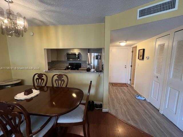 Small Image of 4170 INVERRARY DR #305, Lauderhill Number 4