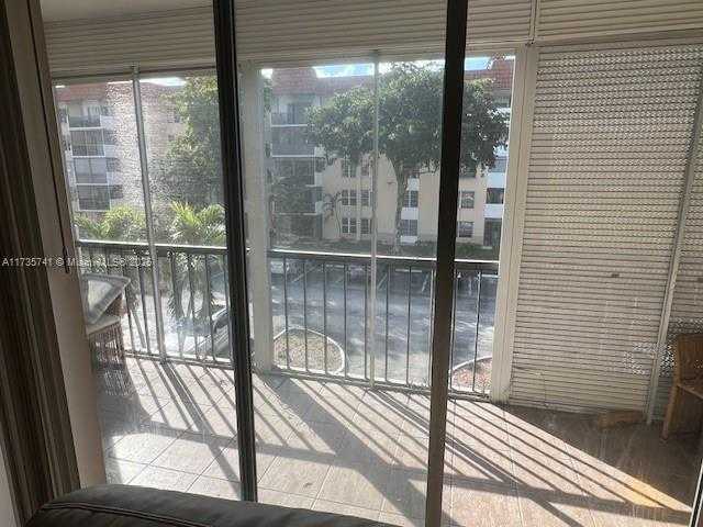 Small Image of 4170 INVERRARY DR #305, Lauderhill Number 5