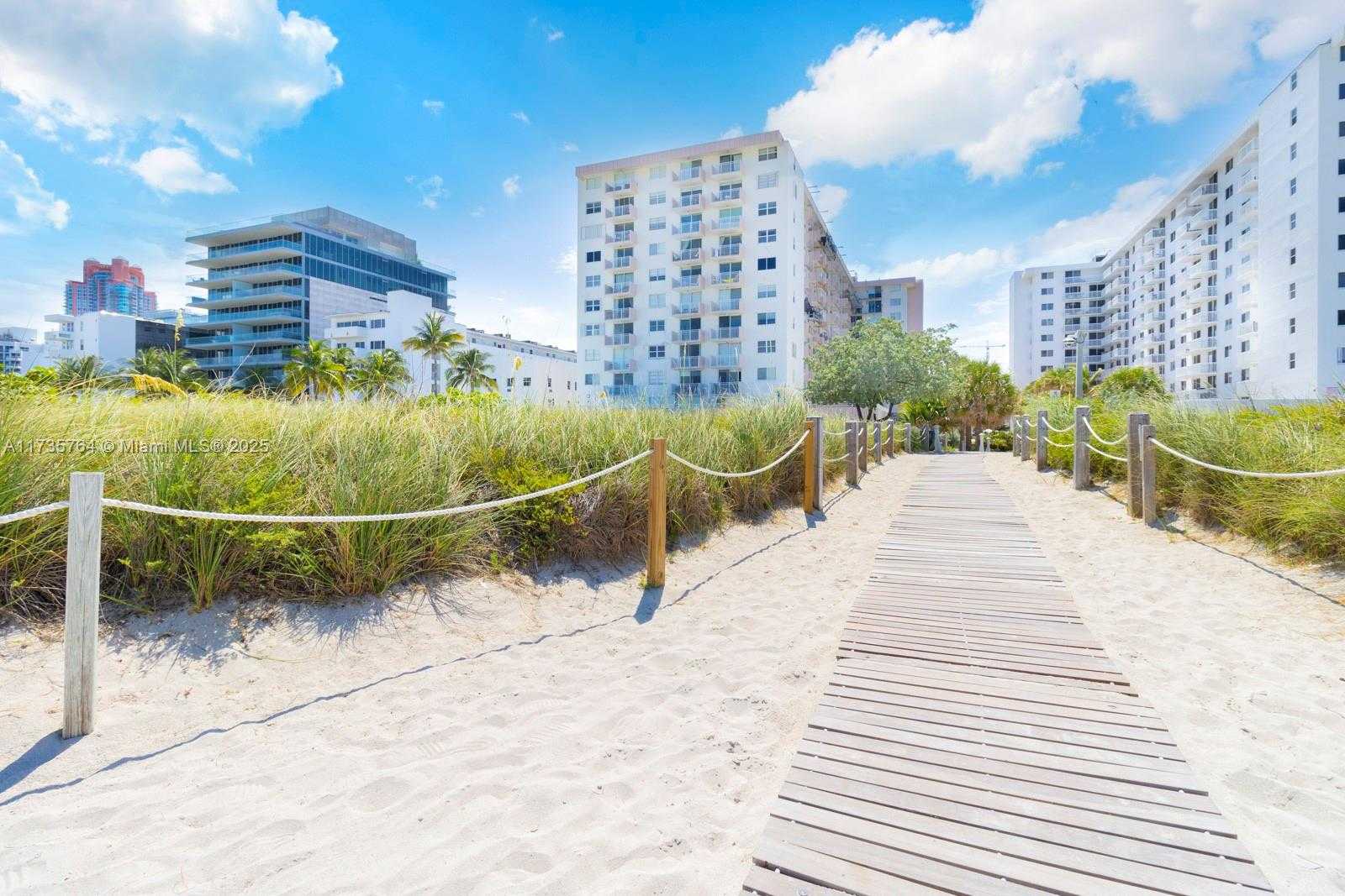 Small Image of 345 OCEAN DR #819, Miami Beach Number 13