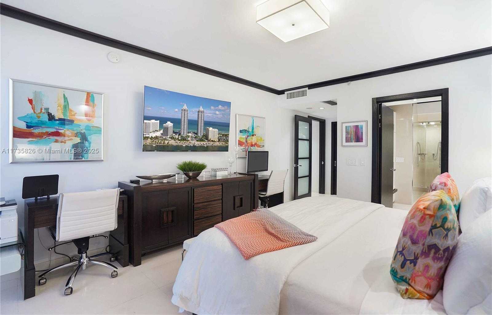 Small Image of 4775 COLLINS AVE #501, Miami Beach Number 23