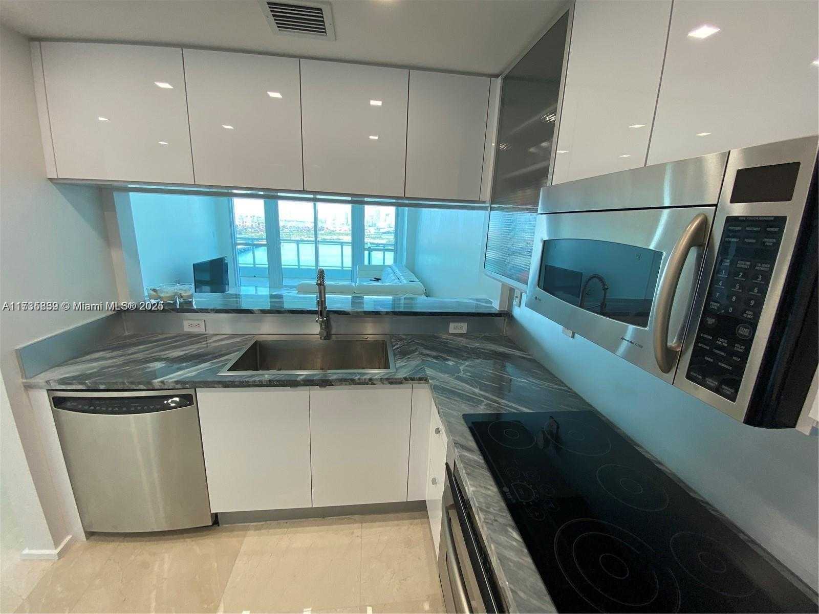 Small Image of 540 WEST AVE #1812, Miami Beach Number 10