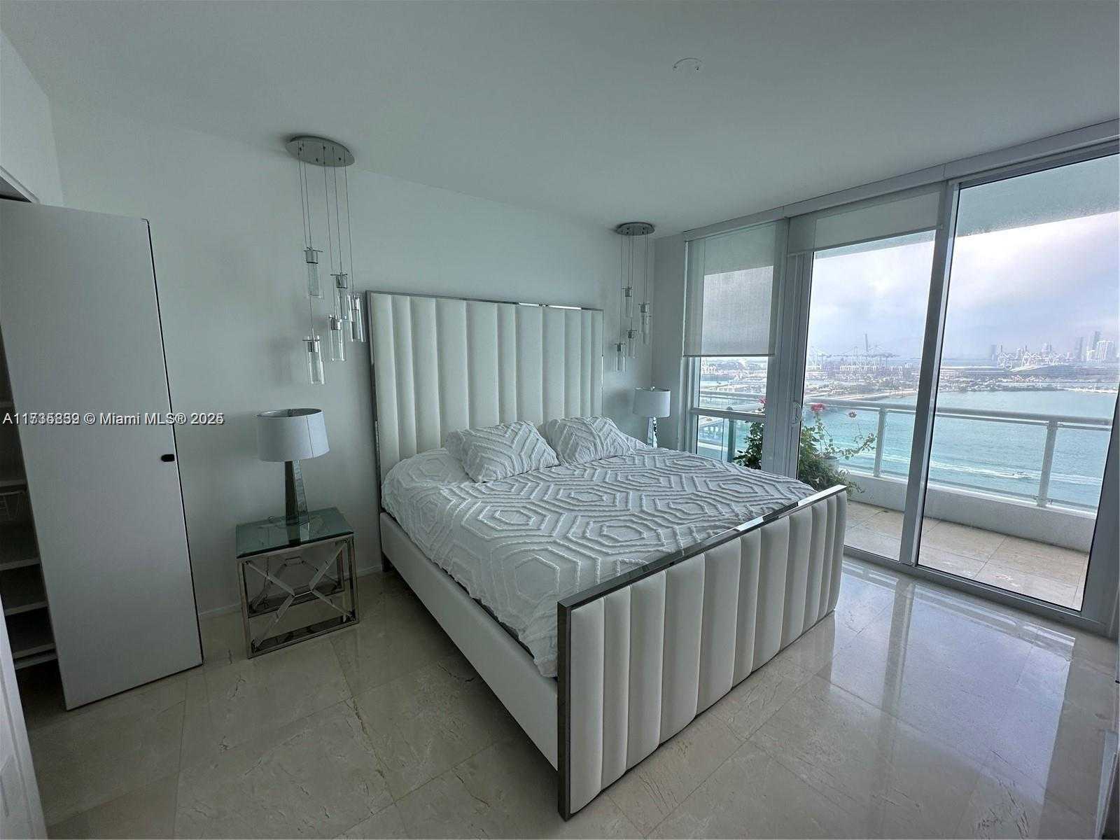 Small Image of 540 WEST AVE #1812, Miami Beach Number 11