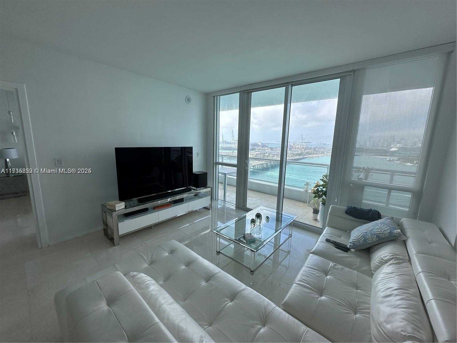 Small Image of 540 WEST AVE #1812, Miami Beach Number 6