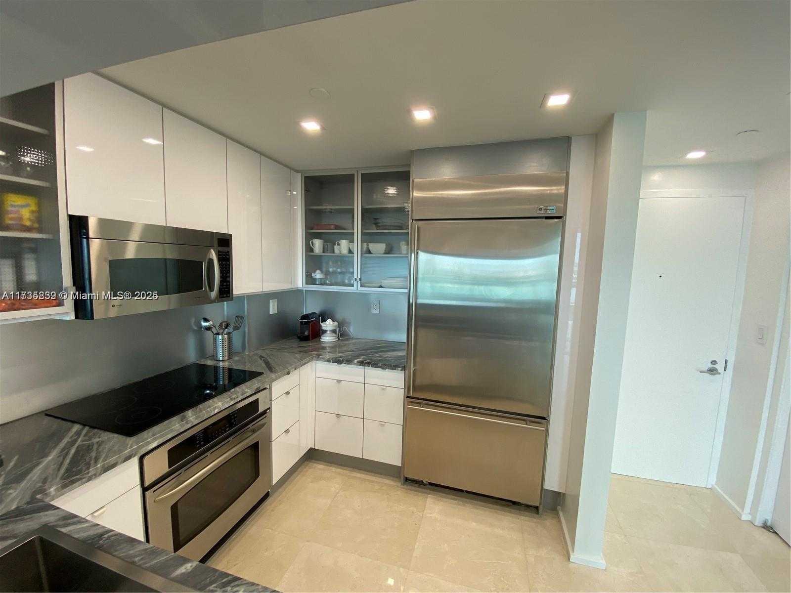 Small Image of 540 WEST AVE #1812, Miami Beach Number 8