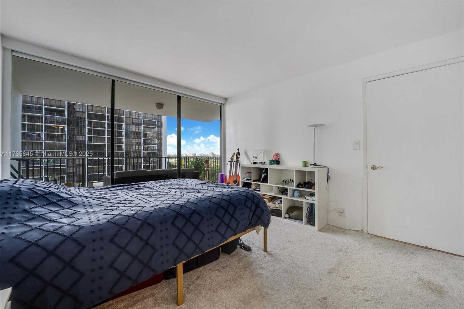 Small Image of 1901 BRICKELL AVE #B905, Miami Number 9