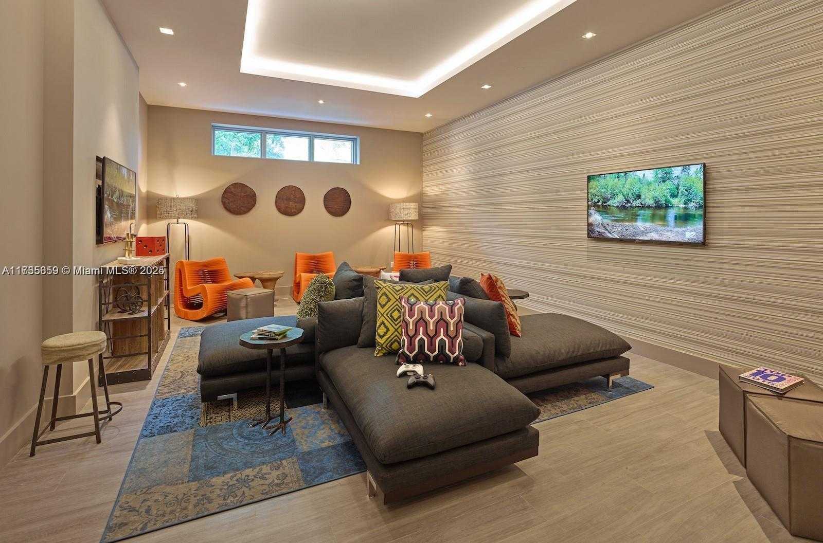 Small Image of 17301 BISCAYNE BLVD #708, North Miami Beach Number 34