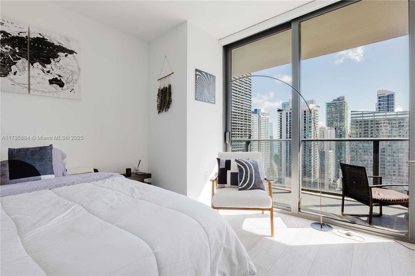 Small Image of 55 SOUTH WEST 9TH ST #3005, Miami Number 13