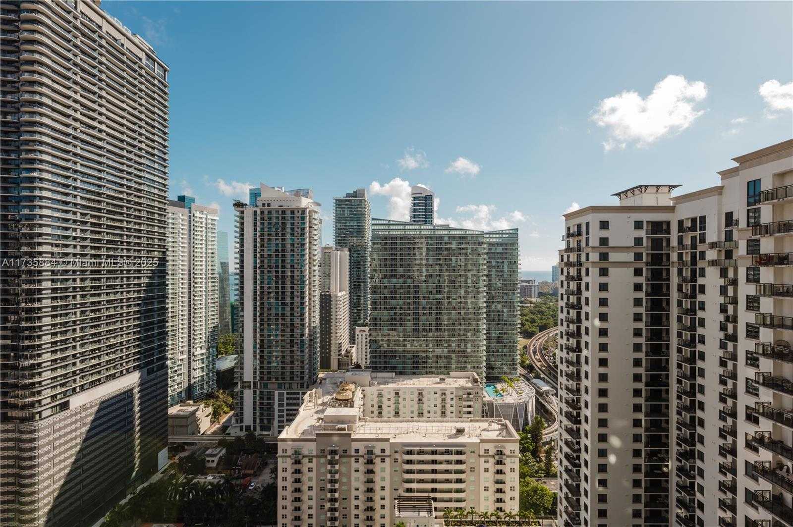 Small Image of 55 SOUTH WEST 9TH ST #3005, Miami Number 22