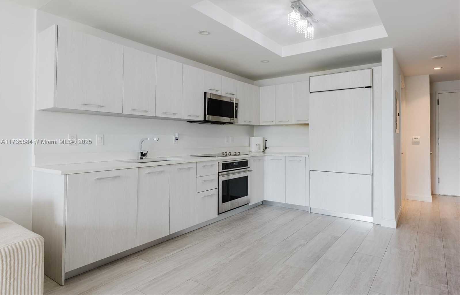 Small Image of 55 SOUTH WEST 9TH ST #3005, Miami Number 6