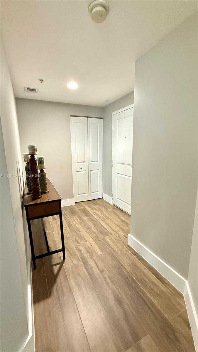 Small Image of 7910 HARBOR ISLAND DR #911, North Bay Village Number 10
