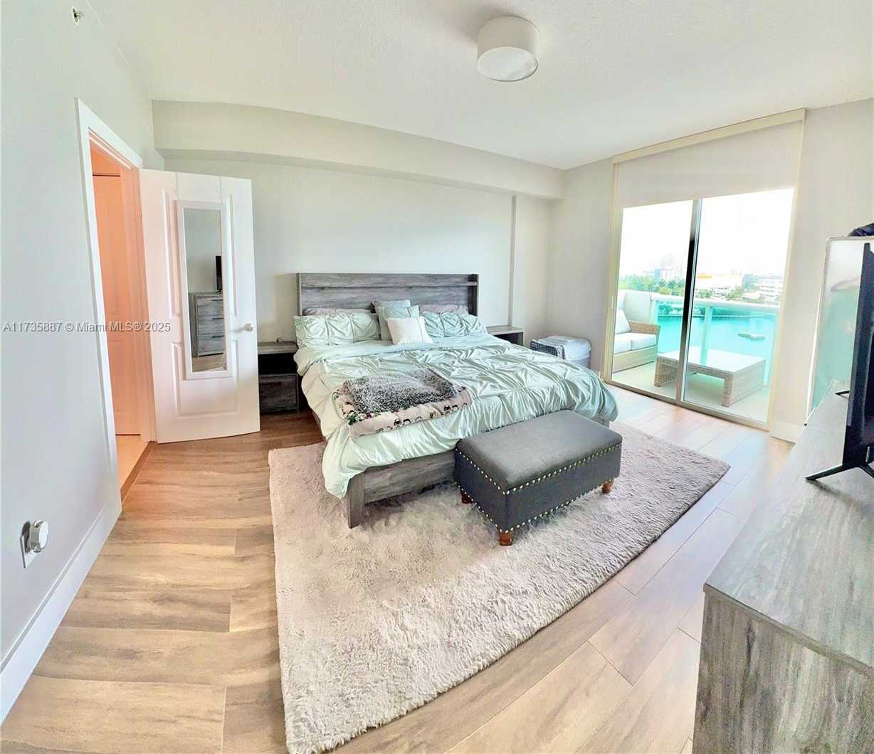 Small Image of 7910 HARBOR ISLAND DR #911, North Bay Village Number 30
