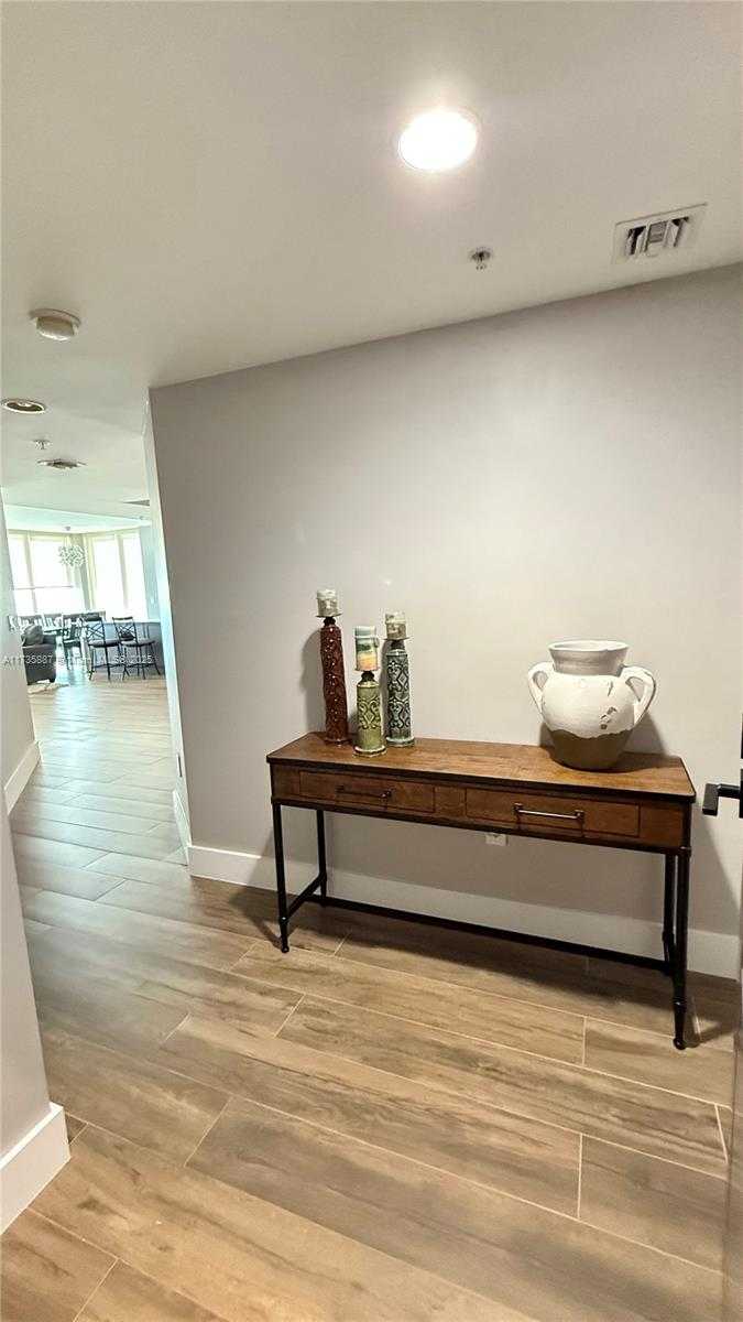 Small Image of 7910 HARBOR ISLAND DR #911, North Bay Village Number 9