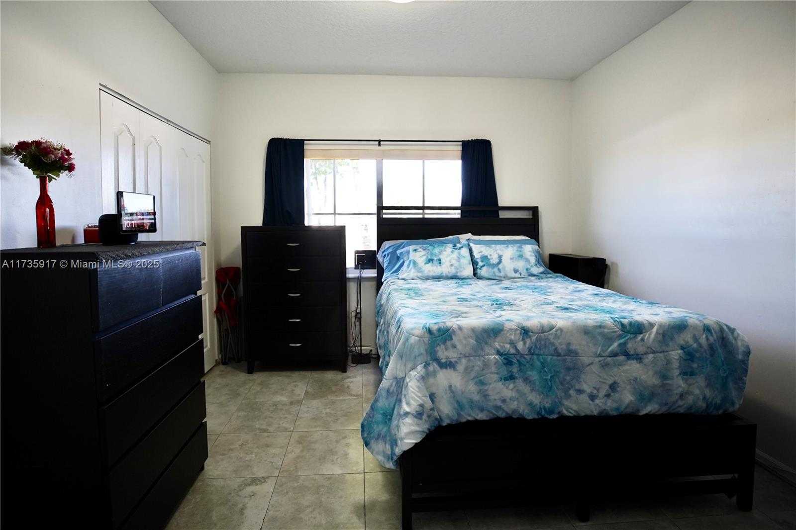 Small Image of 12859 SOUTH WEST 49TH CT, Miramar Number 10