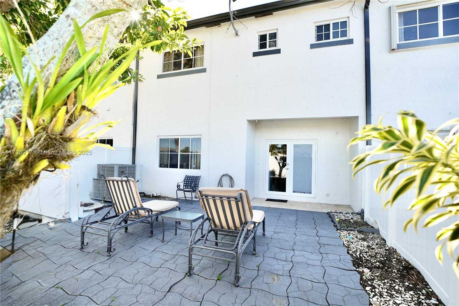 Small Image of 12859 SOUTH WEST 49TH CT, Miramar Number 6