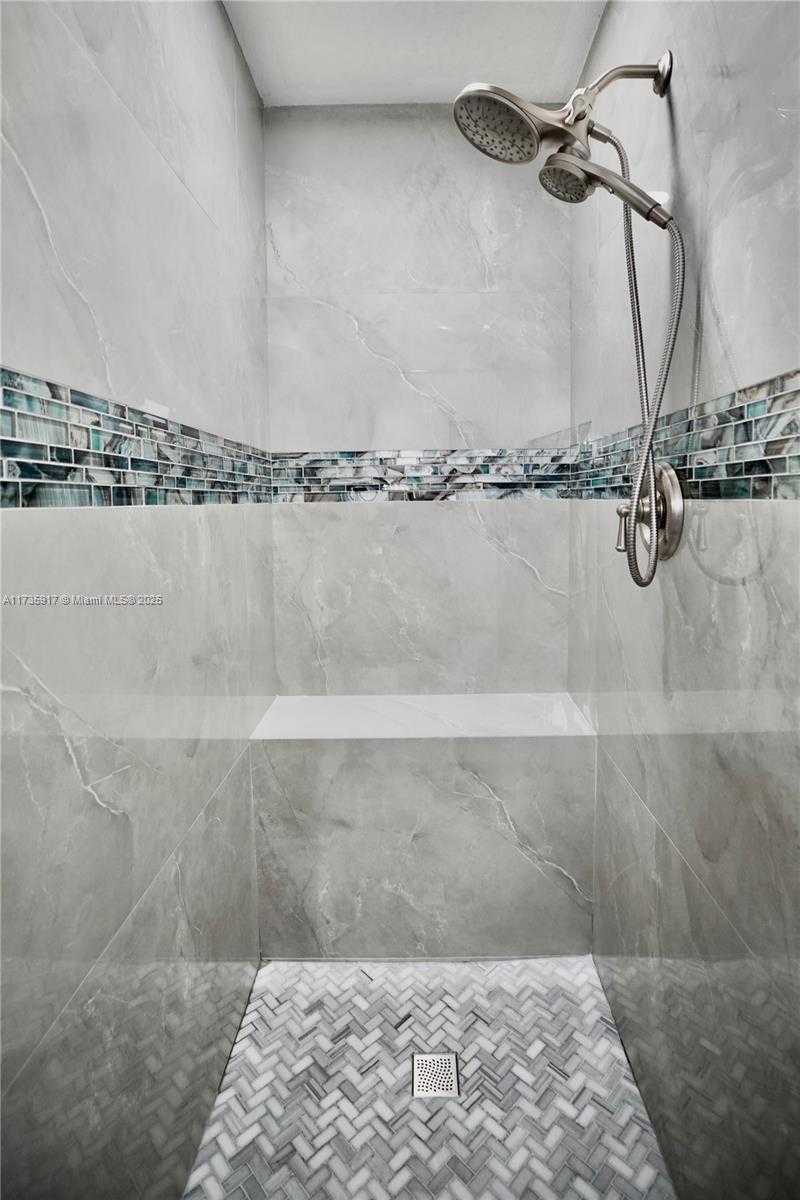 Small Image of 12859 SOUTH WEST 49TH CT, Miramar Number 9