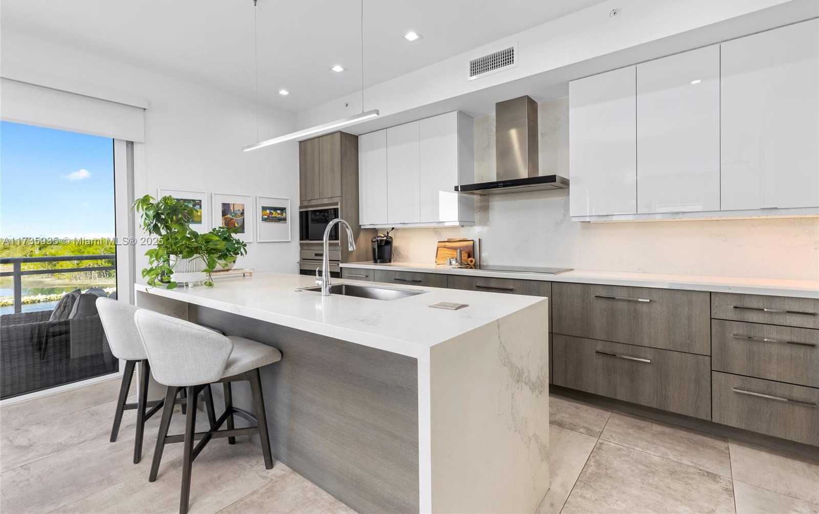 Small Image of 6100 NORTH OCEAN DR #3S, Hollywood Number 11