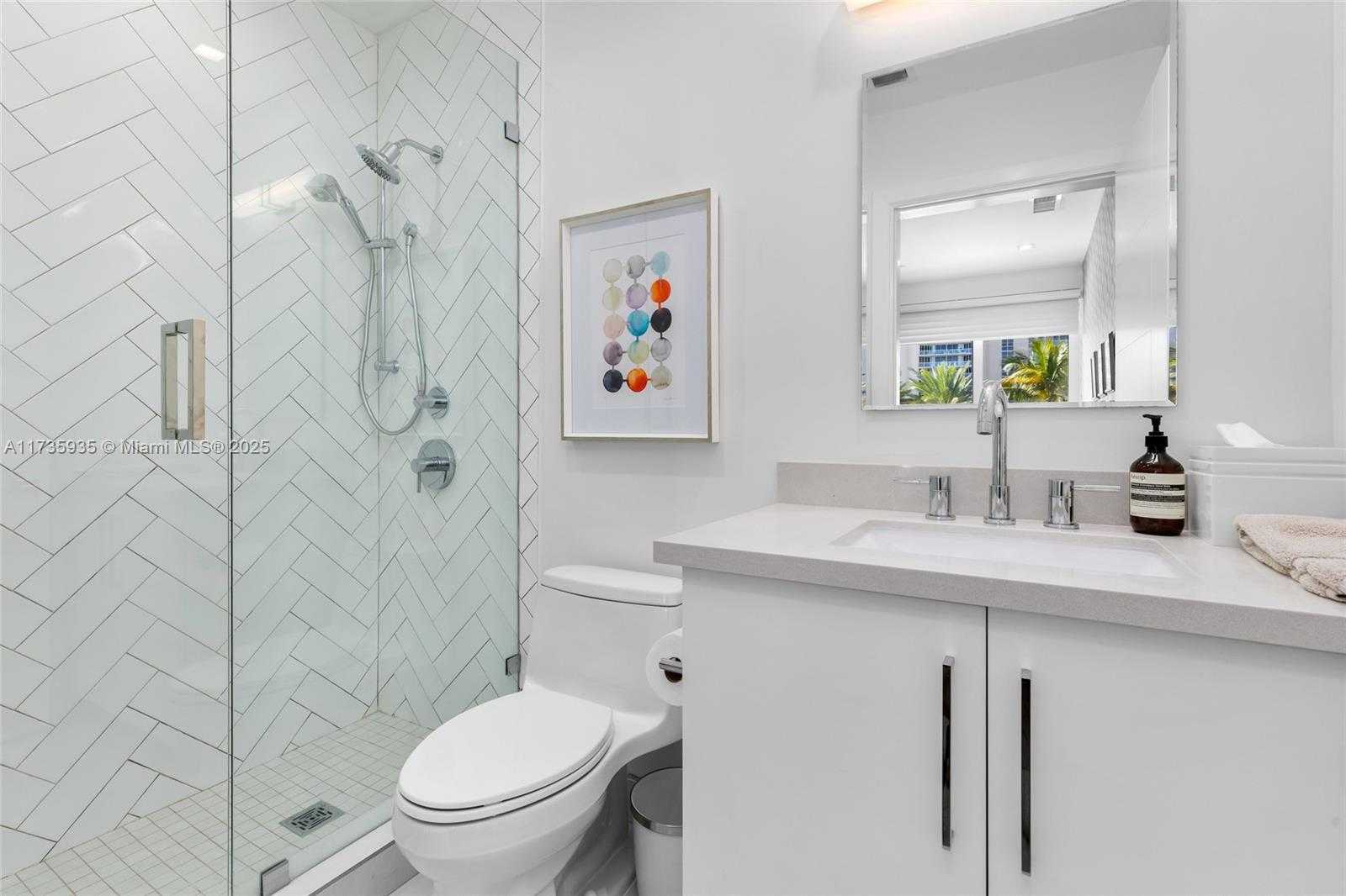Small Image of 6100 NORTH OCEAN DR #3S, Hollywood Number 32
