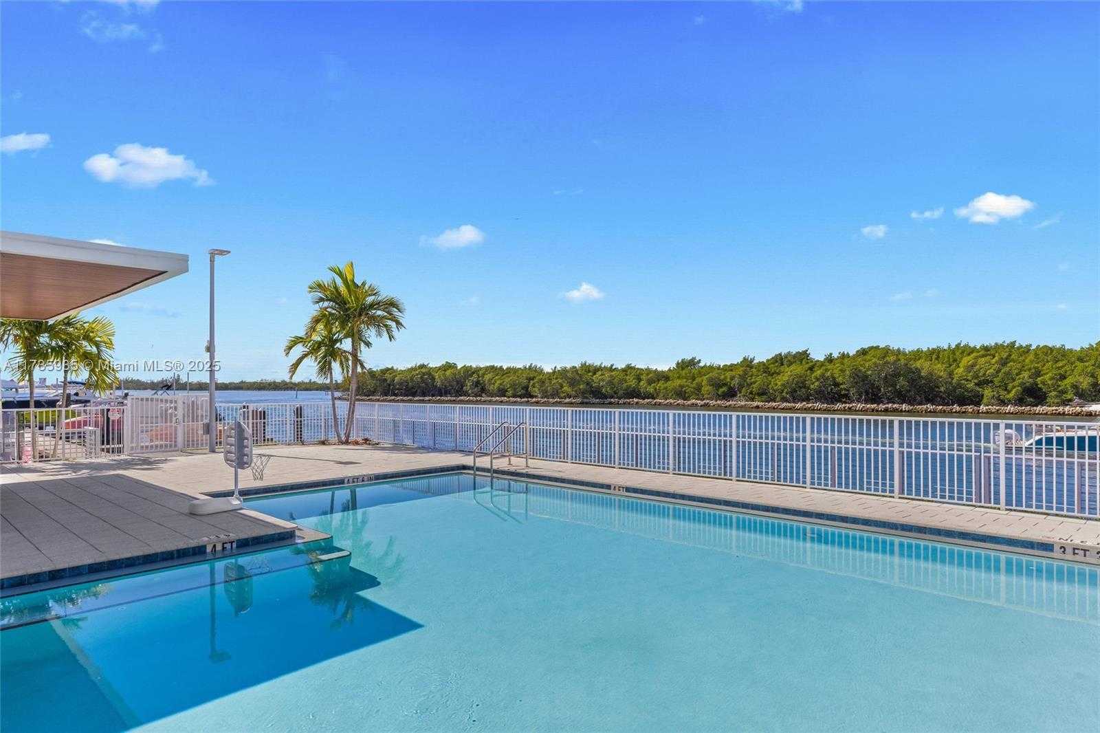 Small Image of 6100 NORTH OCEAN DR #3S, Hollywood Number 44