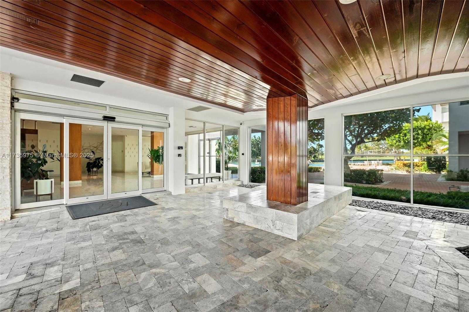 Small Image of 9100 WEST BAY HARBOR DR #5A, Bay Harbor Islands Number 23
