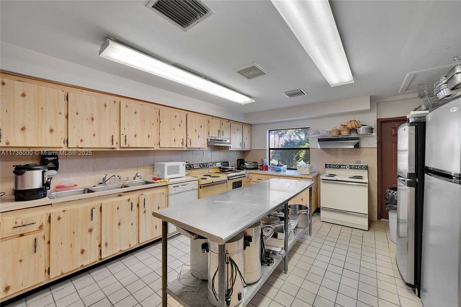 Small Image of 7310 NORTH WEST 18TH ST #206, Margate Number 33