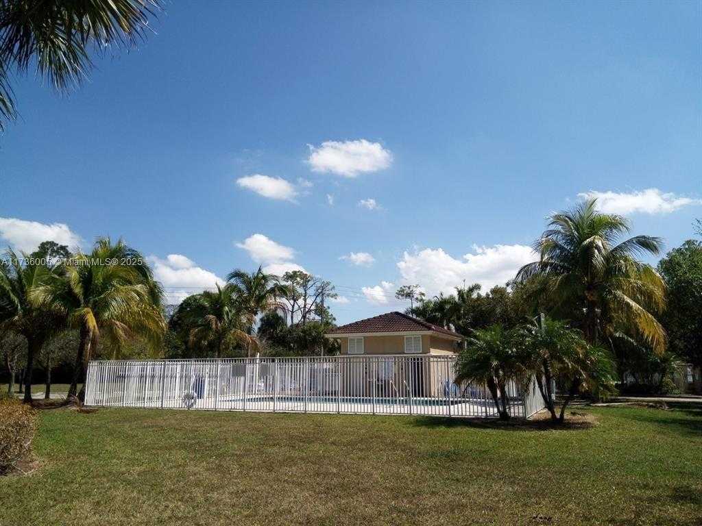 Small Image of 1169 GOLDEN LAKES BLVD #1123, West Palm Beach Number 17