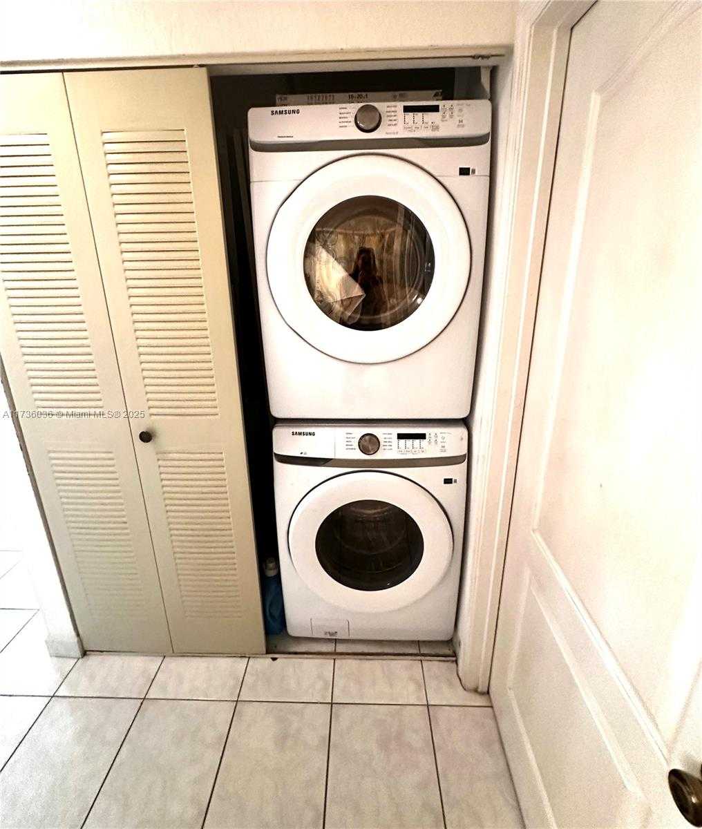 Small Image of 7011 WEST 29TH AVE #210, Hialeah Number 10