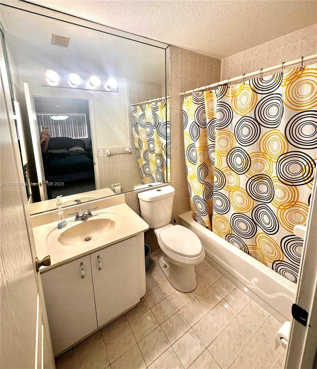 Small Image of 7011 WEST 29TH AVE #210, Hialeah Number 8
