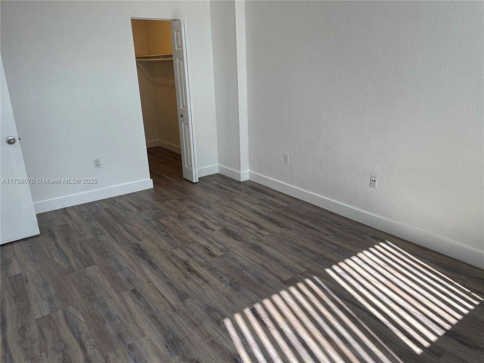 Small Image of 1251 NORTH EAST 108TH ST #807, Miami Number 10