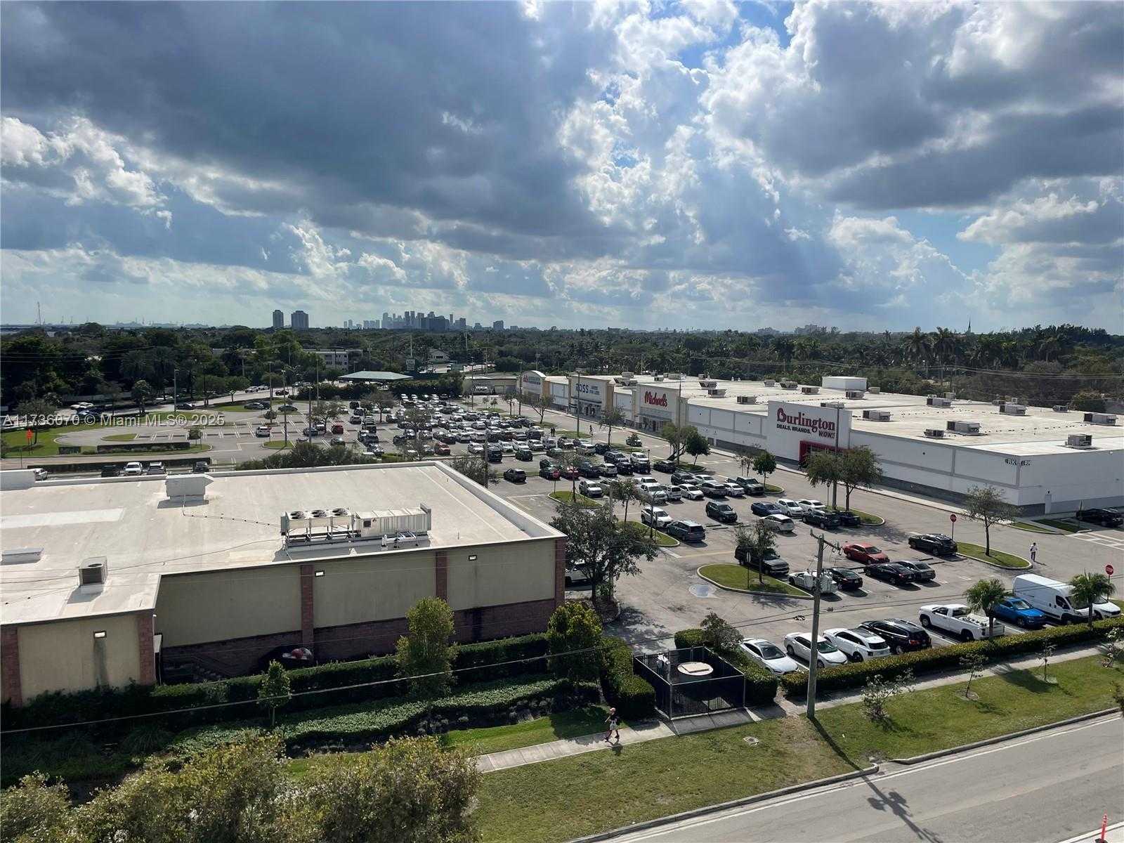 Small Image of 1251 NORTH EAST 108TH ST #807, Miami Number 19