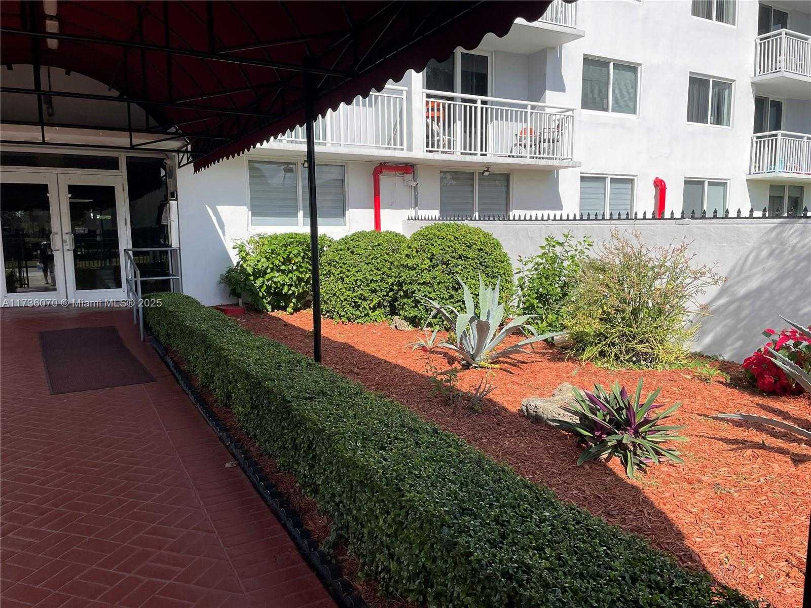 Small Image of 1251 NORTH EAST 108TH ST #807, Miami Number 26