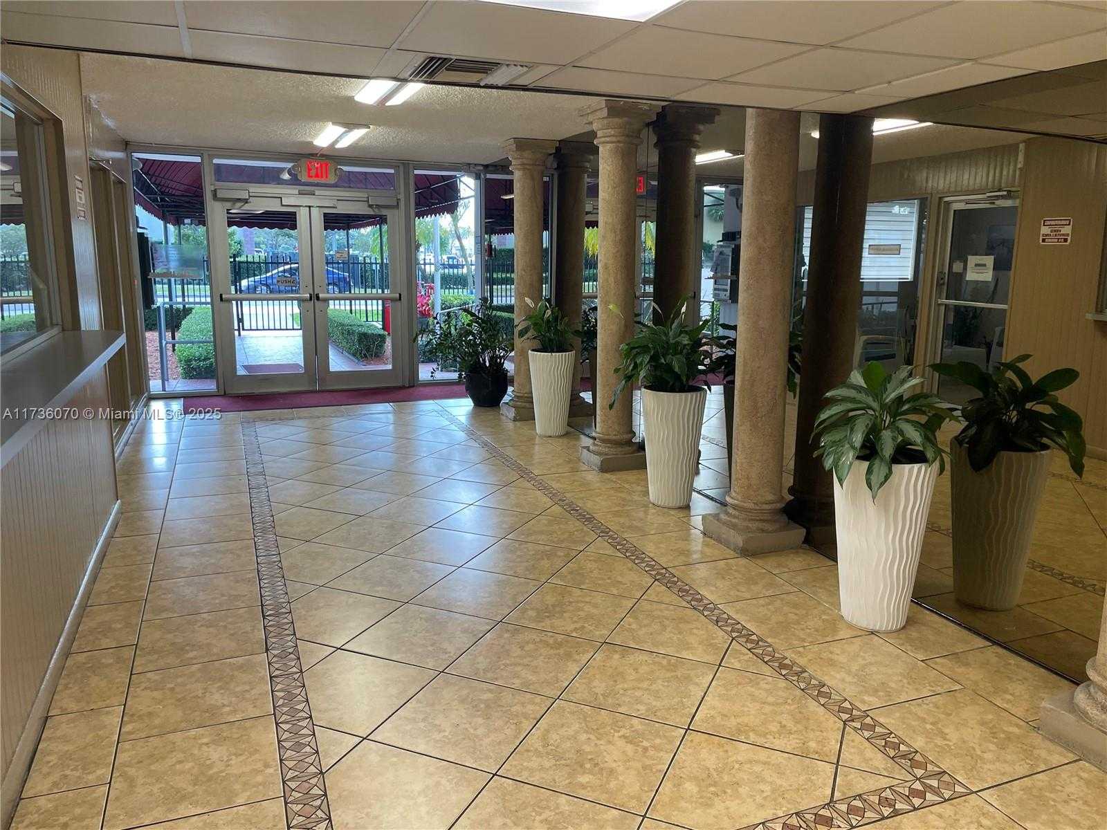 Small Image of 1251 NORTH EAST 108TH ST #807, Miami Number 3