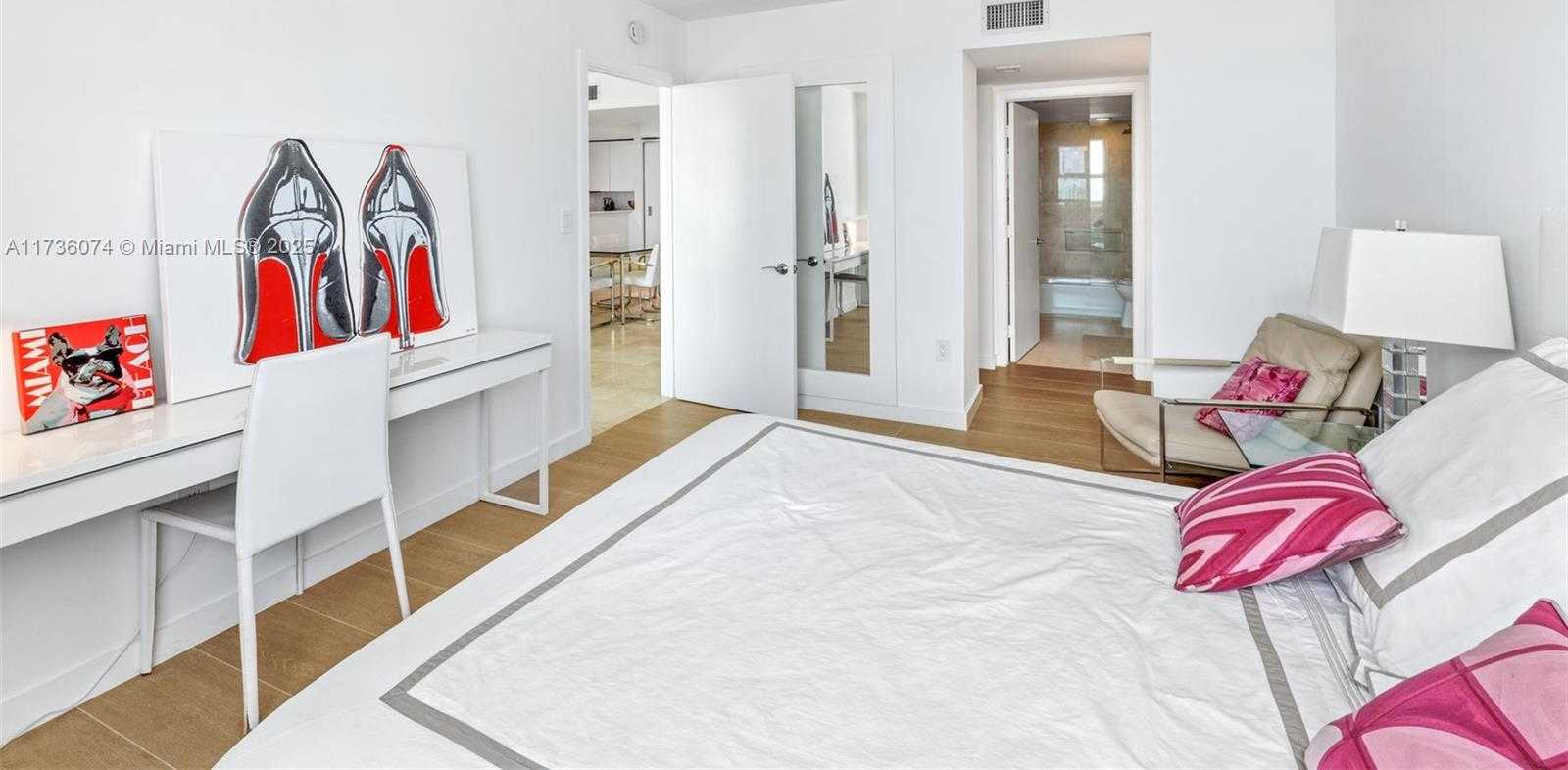 Small Image of 650 WEST AVE #2310, Miami Beach Number 13