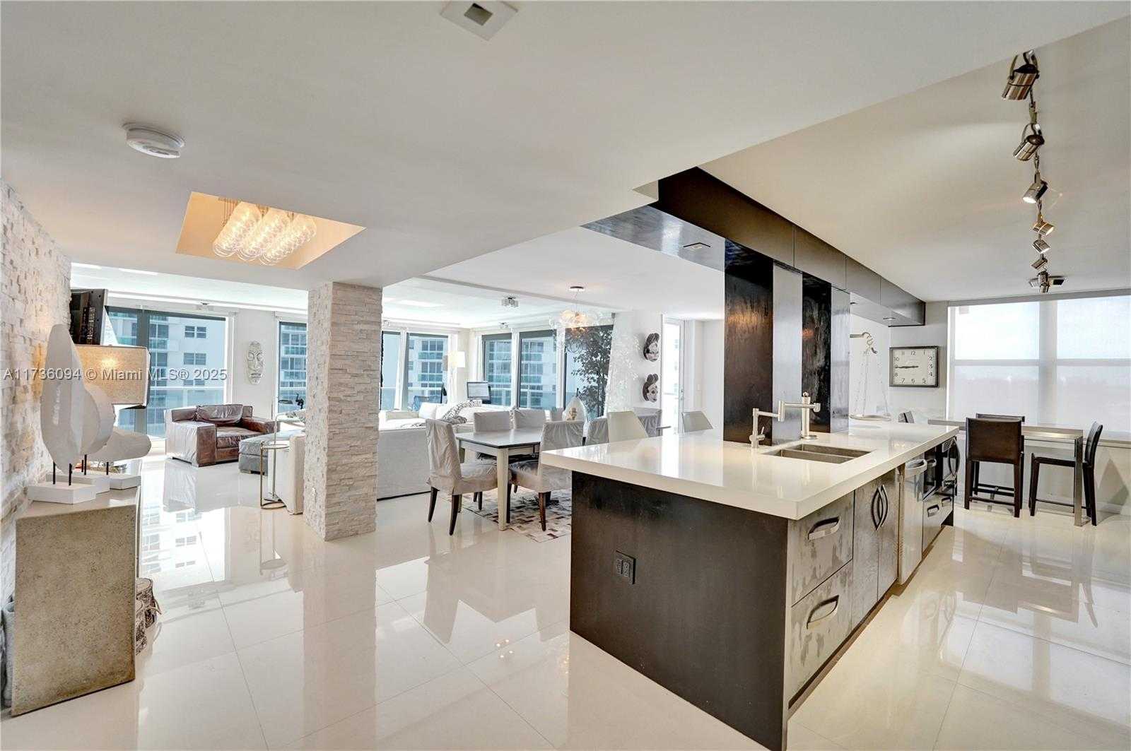 Small Image of 2751 SOUTH OCEAN DR #908S, Hollywood Number 17