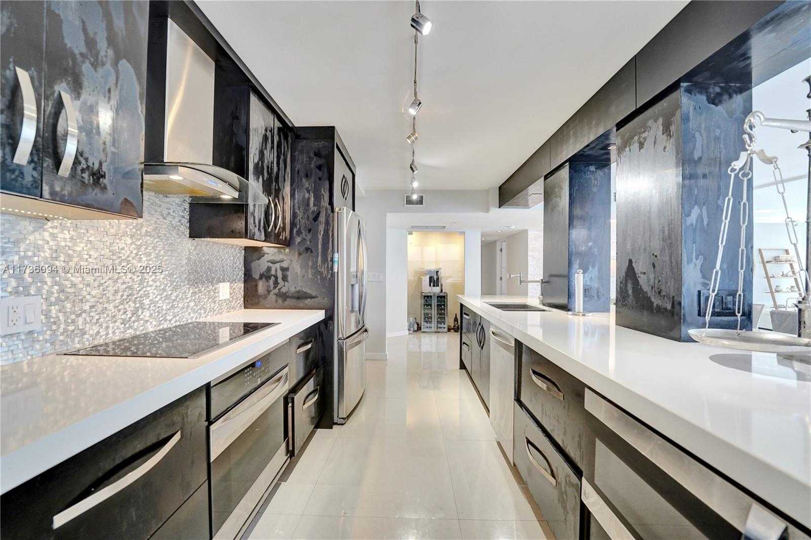 Small Image of 2751 SOUTH OCEAN DR #908S, Hollywood Number 20