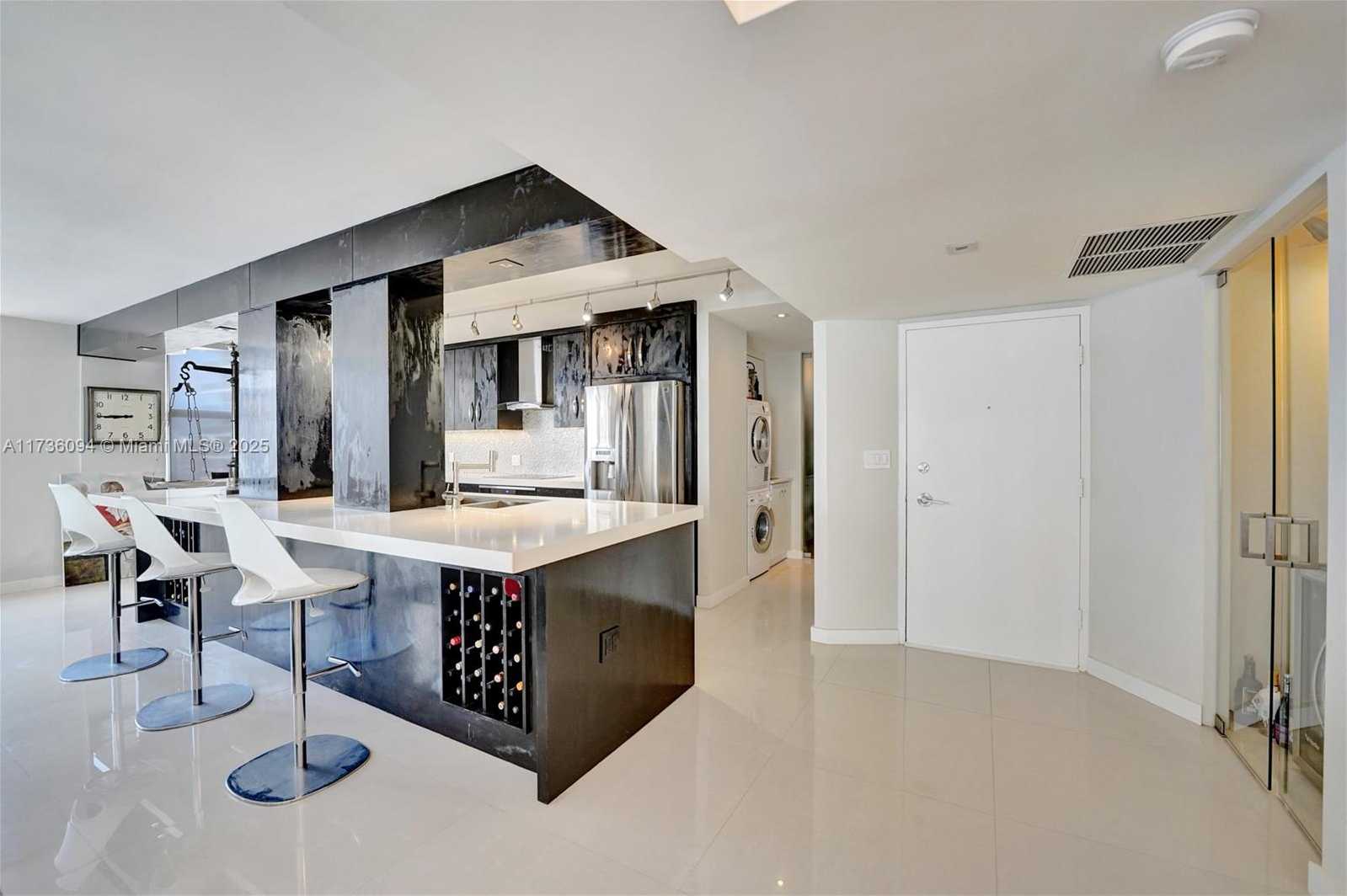 Small Image of 2751 SOUTH OCEAN DR #908S, Hollywood Number 25