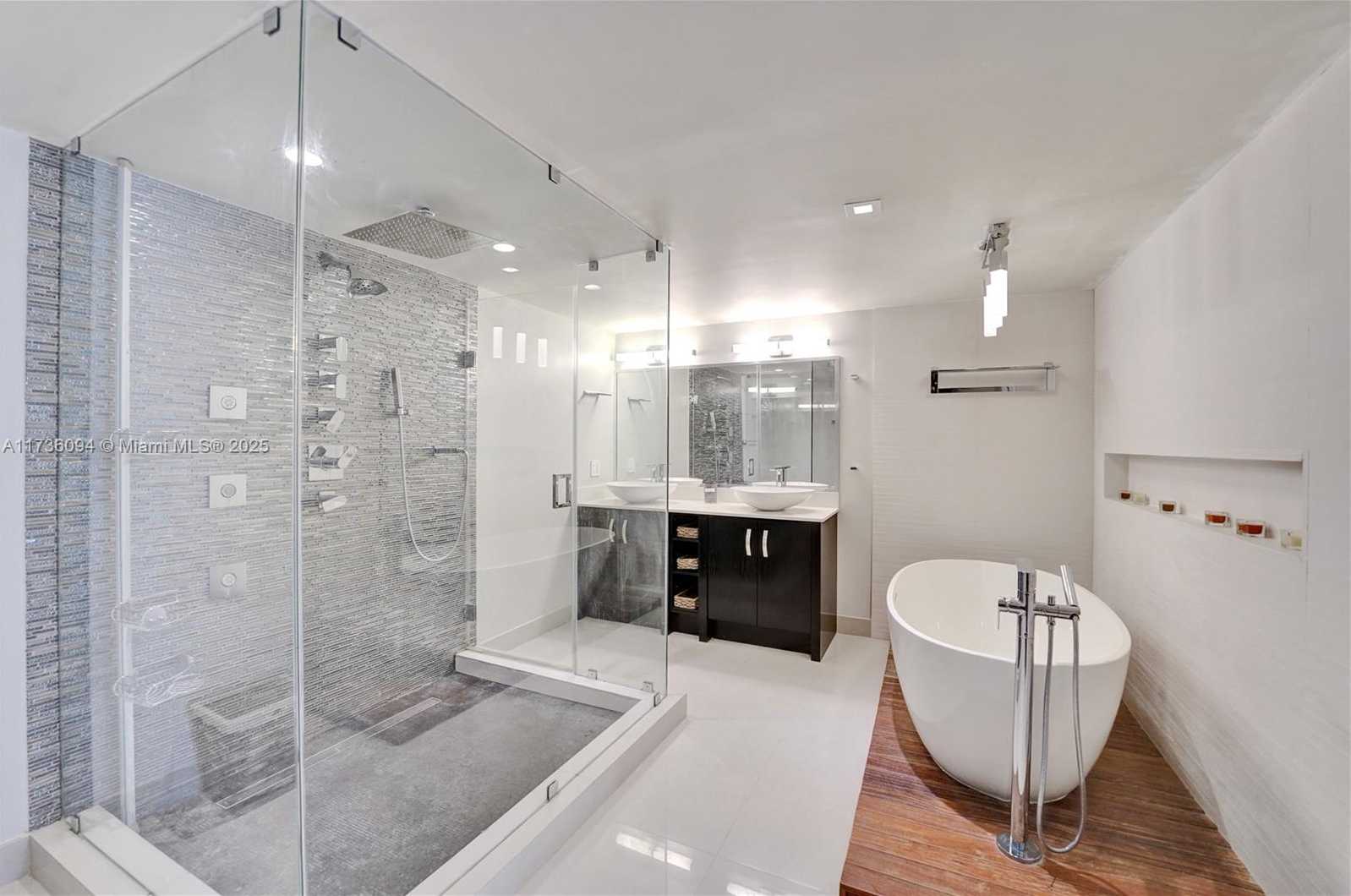 Small Image of 2751 SOUTH OCEAN DR #908S, Hollywood Number 29