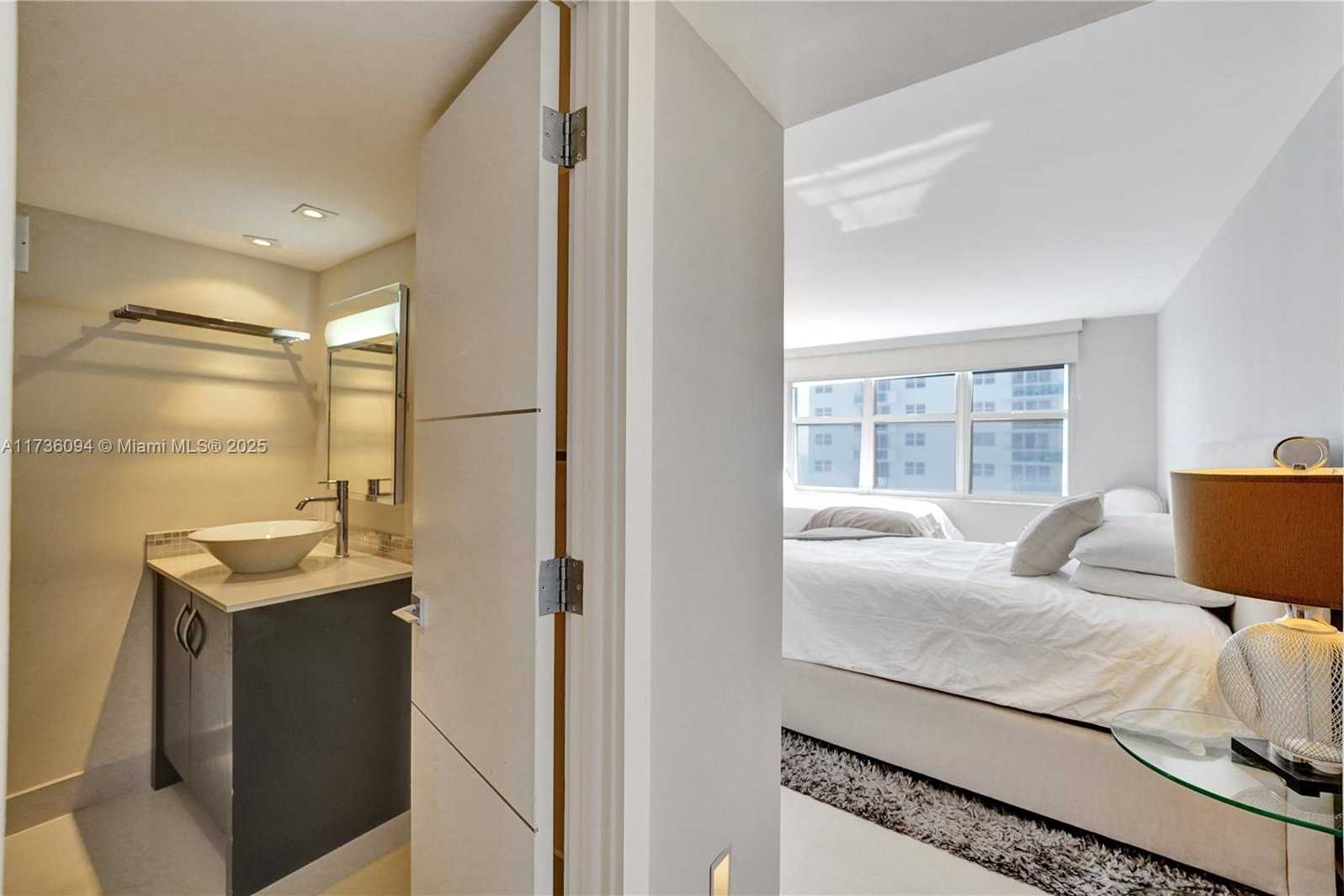 Small Image of 2751 SOUTH OCEAN DR #908S, Hollywood Number 38