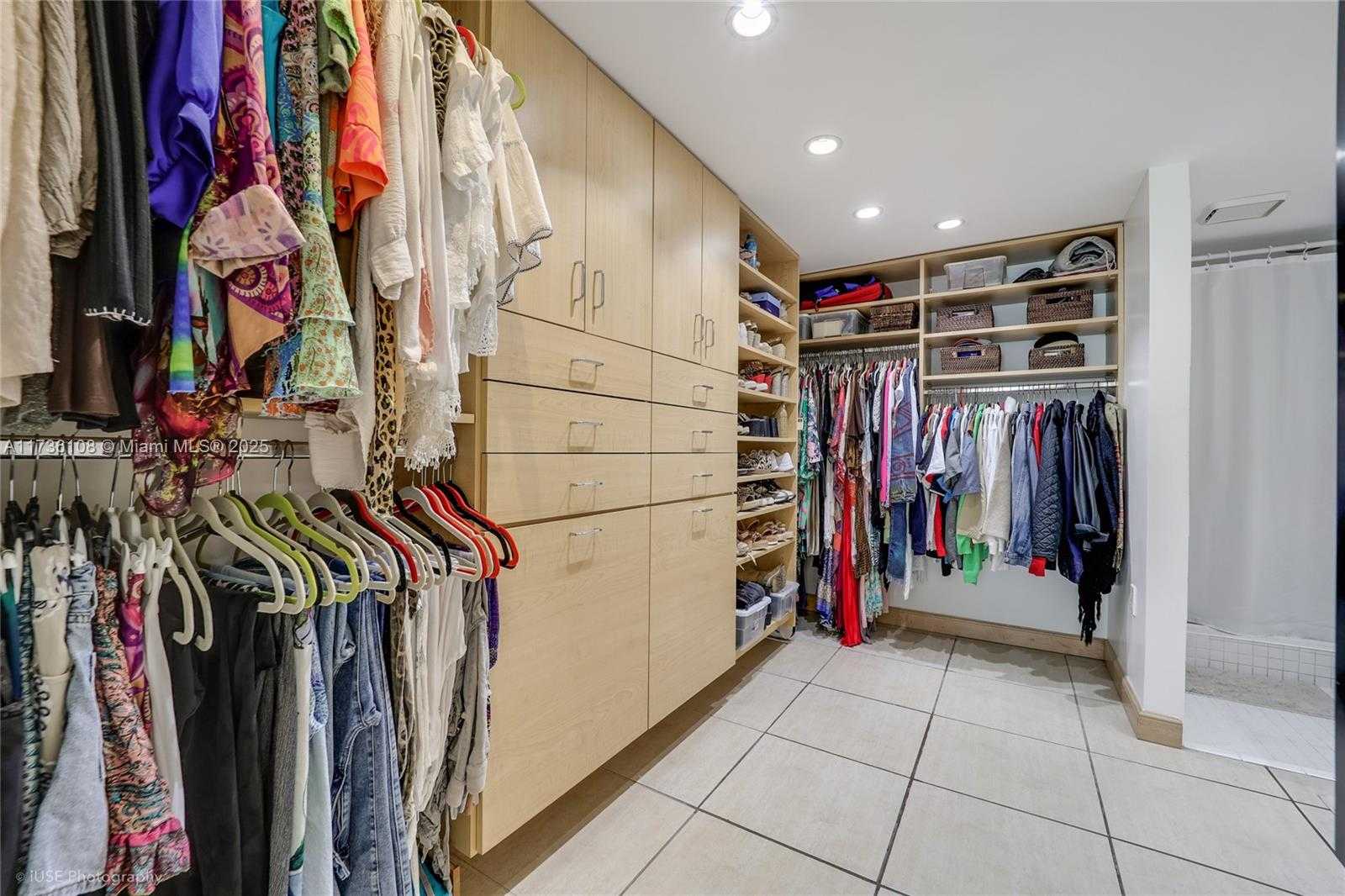 Small Image of 575 CRANDON BLVD #306, Key Biscayne Number 11