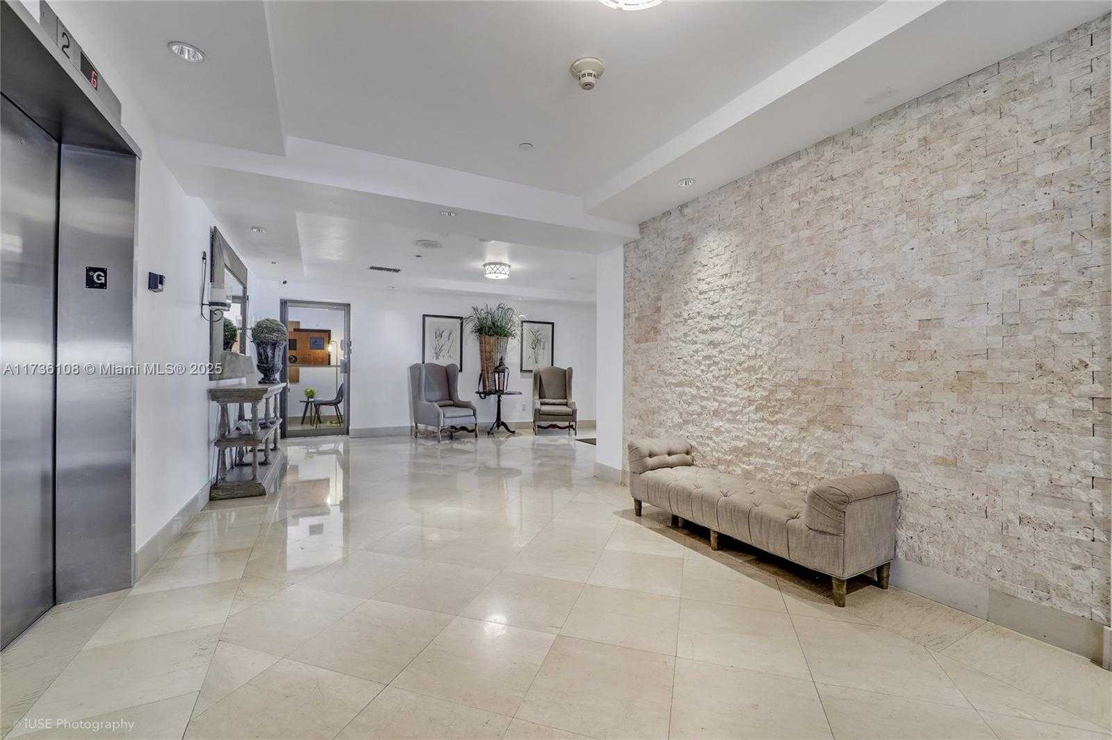 Small Image of 575 CRANDON BLVD #306, Key Biscayne Number 15